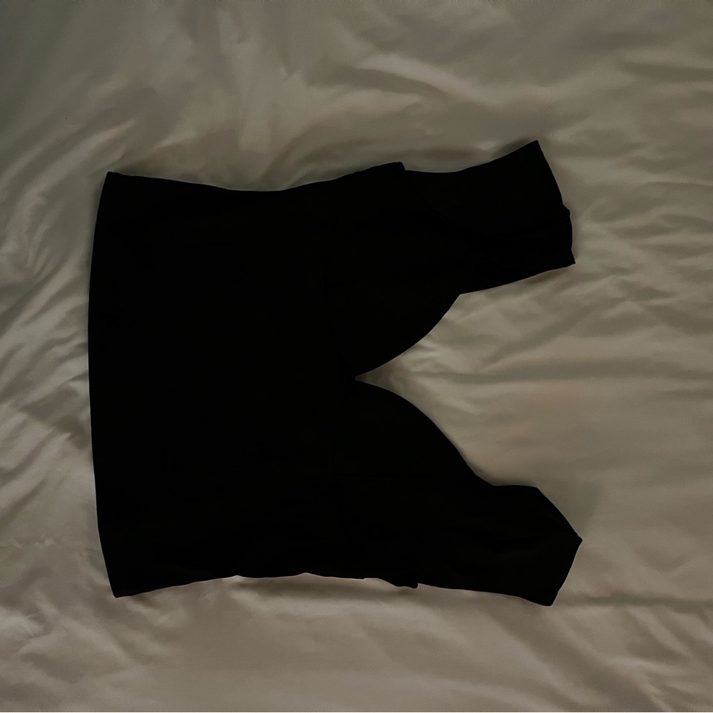 Black triangle going out top